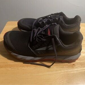 Mens Altra Superior 5 Black 10